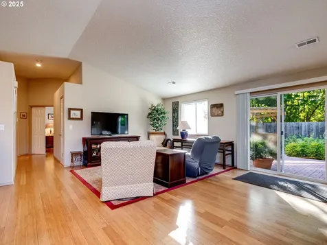 6612 NE 163rd Avenue Vancouver WA 98682