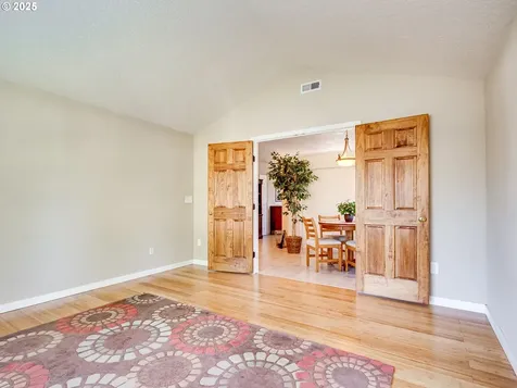 6612 NE 163rd Avenue Vancouver WA 98682