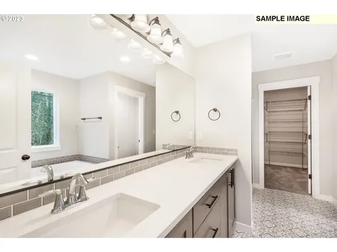 11501 SE Majestic Falls Avenue Happy Valley OR 97086