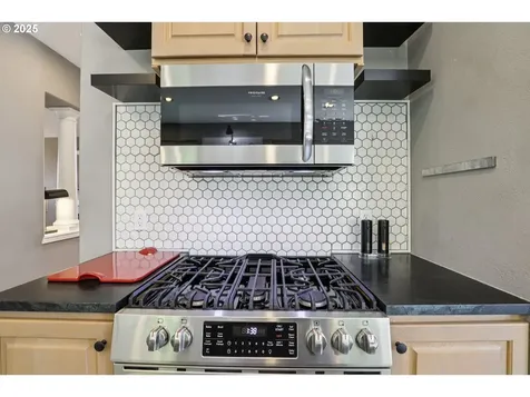 11955 SW Turnstone Avenue Beaverton OR 97007