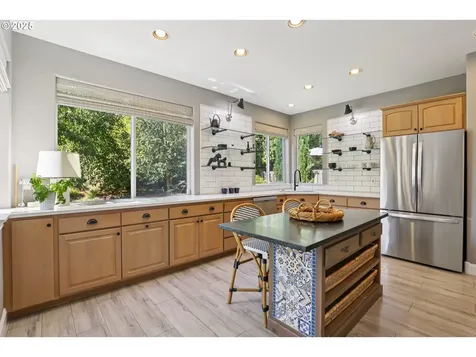 11955 SW Turnstone Avenue Beaverton OR 97007