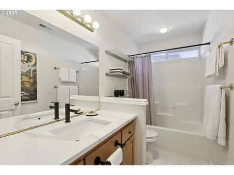 11955 SW Turnstone Avenue Beaverton OR 97007