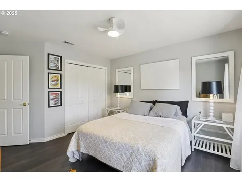 11955 SW Turnstone Avenue Beaverton OR 97007
