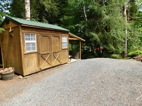 9857 Beach Drive Birkenfeld OR 97016