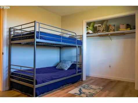 345 S Crestline Drive Waldport OR 97394