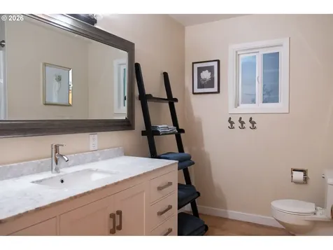 345 S Crestline Drive Waldport OR 97394