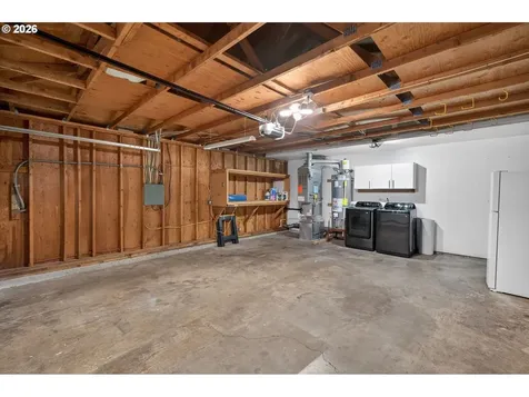 5615 SE Oak Street Portland OR 97215