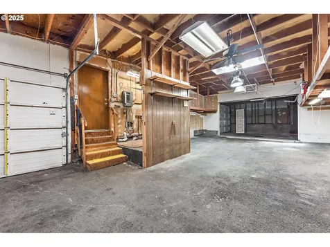 3403 NE Broadway Street Portland OR 97232