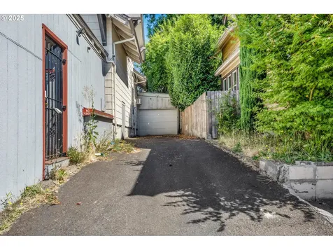 3403 NE Broadway Street Portland OR 97232