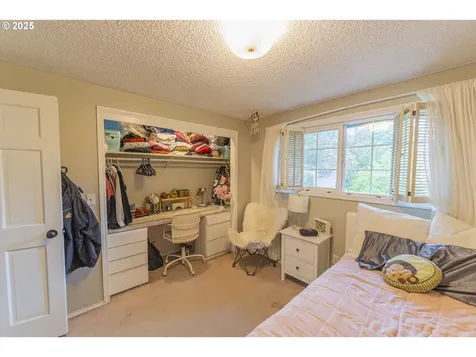 11509 NE Sylvan Terrace Vancouver WA 98686