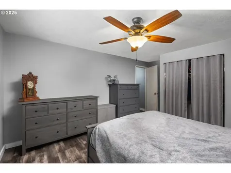 1735 NE 17th Avenue Hillsboro OR 97124