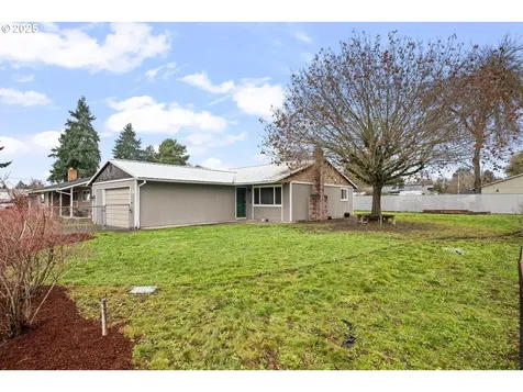 1735 NE 17th Avenue Hillsboro OR 97124