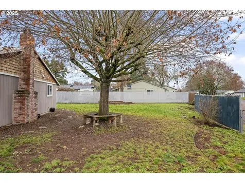 1735 NE 17th Avenue Hillsboro OR 97124