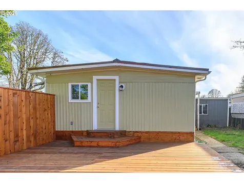 500 N Gilwood Street Carlton OR 97111