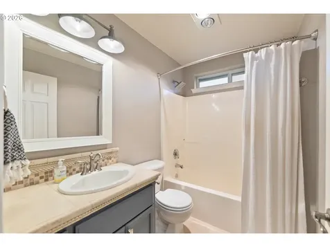 235 Melrose Terrace Lane Roseburg OR 97471