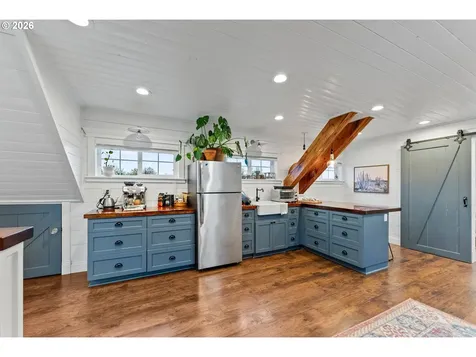 235 Melrose Terrace Lane Roseburg OR 97471