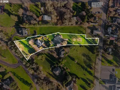 235 Melrose Terrace Lane Roseburg OR 97471