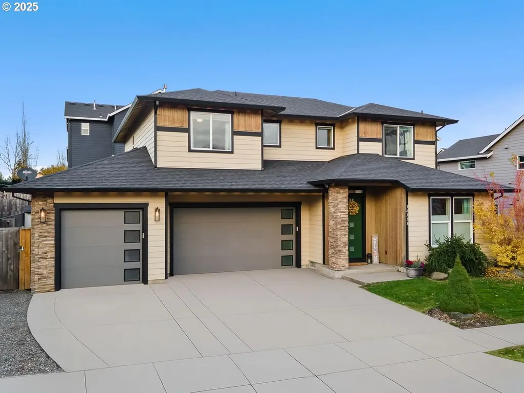 38323 Juniper Street Sandy OR 97055