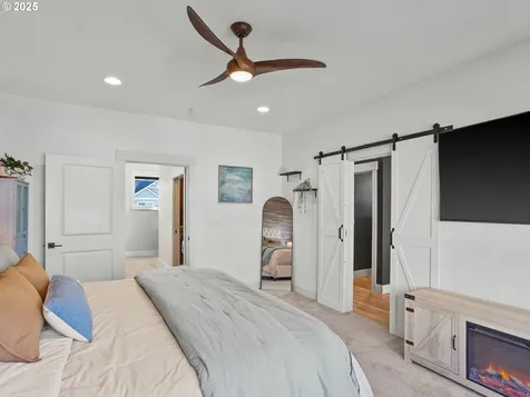38323 Juniper Street Sandy OR 97055