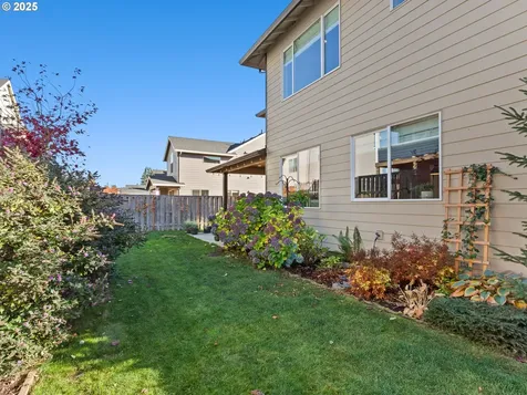 38323 Juniper Street Sandy OR 97055