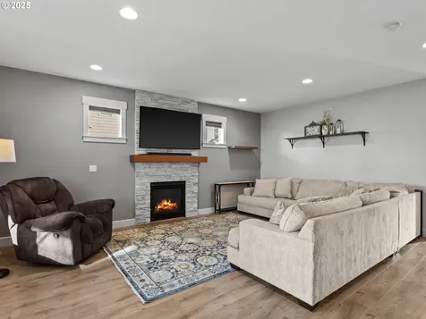 38323 Juniper Street Sandy OR 97055