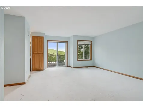 21470 SW Eagle Point Road Mcminnville OR 97128
