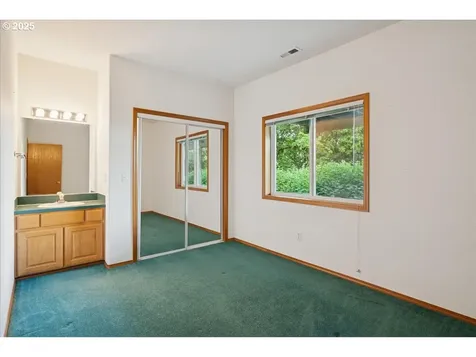21470 SW Eagle Point Road Mcminnville OR 97128