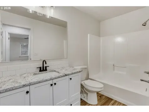 7642 SW 205th Terrace Beaverton OR 97007