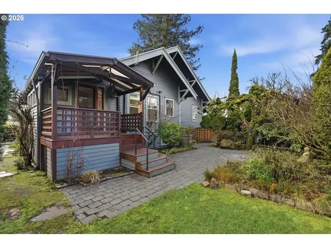 7060 SE 13th Avenue Portland OR 97202