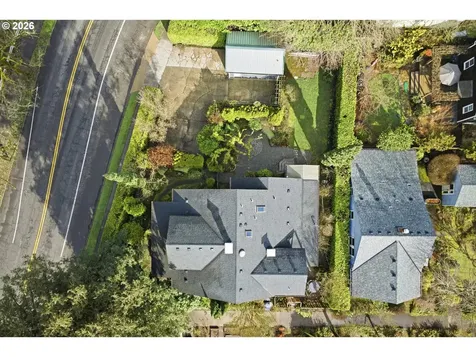 7060 SE 13th Avenue Portland OR 97202