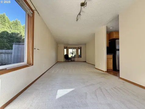 506 NW 107th Street Vancouver WA 98685