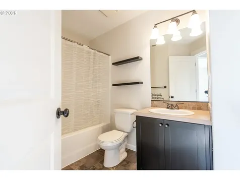 489 Tulip Avenue Woodburn OR 97071