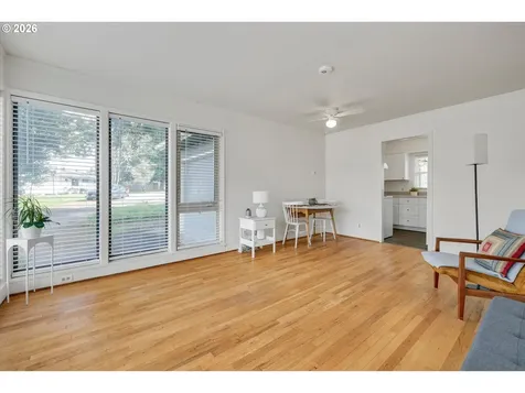 406 Eastfield Drive Oregon City OR 97045