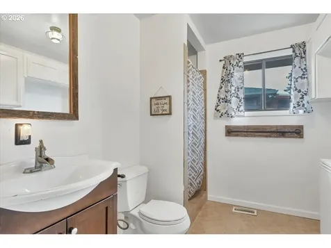 4714 Willetta Street SW Albany OR 97321