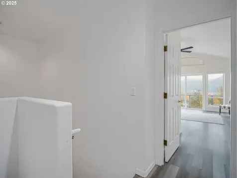 8310 N Edison Street Portland OR 97203
