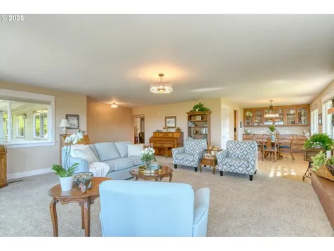 1329 NW Horn Avenue Pendleton OR 97801