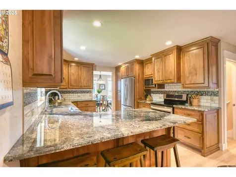 1329 NW Horn Avenue Pendleton OR 97801