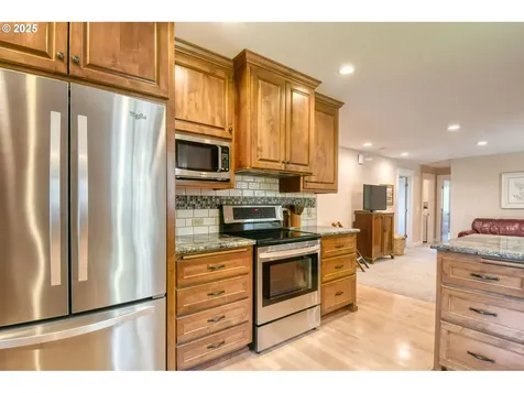 1329 NW Horn Avenue Pendleton OR 97801
