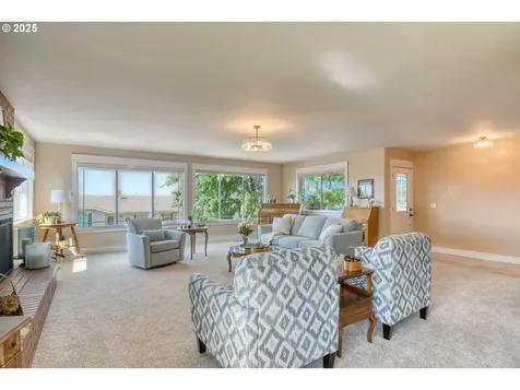 1329 NW Horn Avenue Pendleton OR 97801