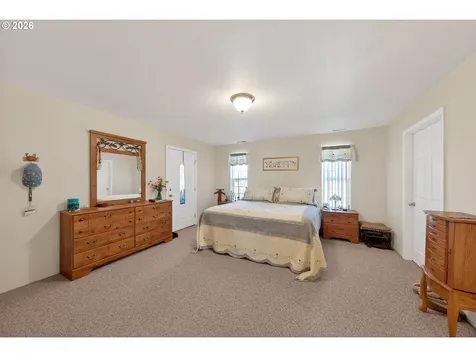 101 Pleasant View Loop Roseburg OR 97471