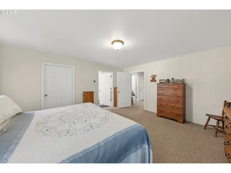 101 Pleasant View Loop Roseburg OR 97471