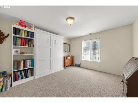 101 Pleasant View Loop Roseburg OR 97471