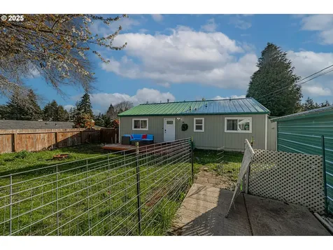 1205 Ocean Terrace Coos Bay OR 97420