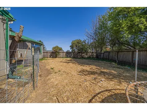 1205 Ocean Terrace Coos Bay OR 97420