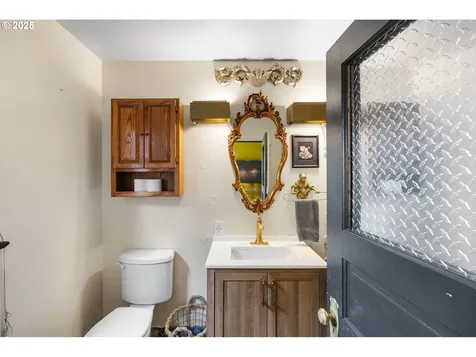 10936 NE Wygant Street Portland OR 97220