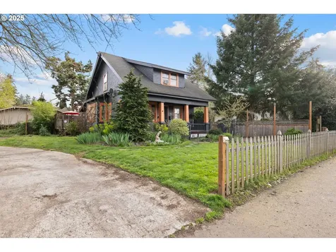 10936 NE Wygant Street Portland OR 97220