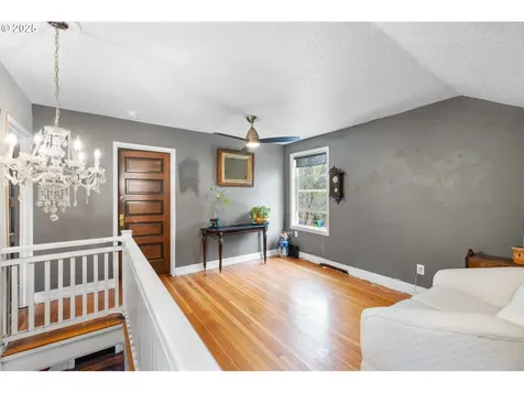 10936 NE Wygant Street Portland OR 97220