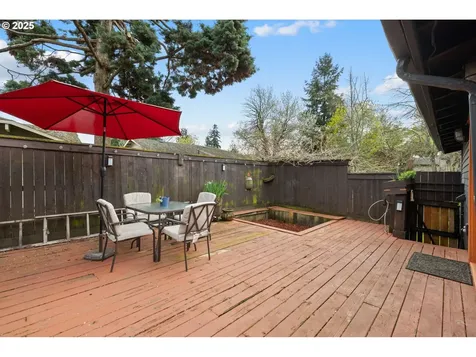 10936 NE Wygant Street Portland OR 97220