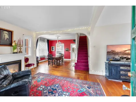 10936 NE Wygant Street Portland OR 97220