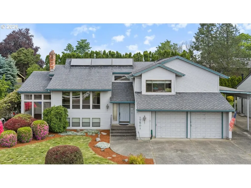 17501 NE Clackamas Street Portland OR 97230